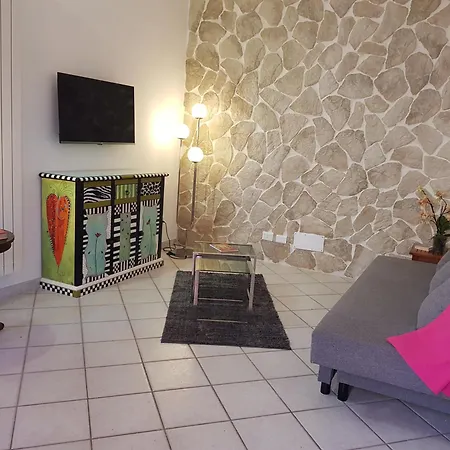 Apartment In Villino